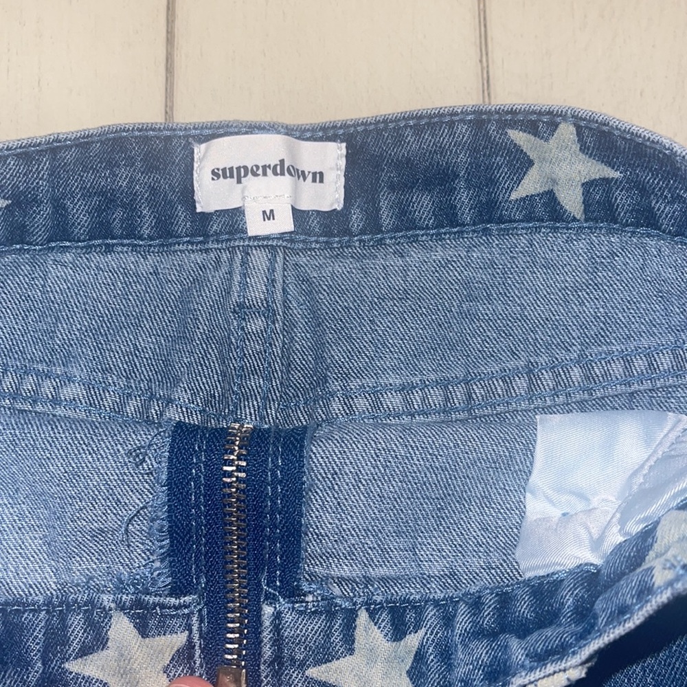 Superdown denim Superdown Kayla mini skirt star medium wash flawless revolve - Picture 5 of 7